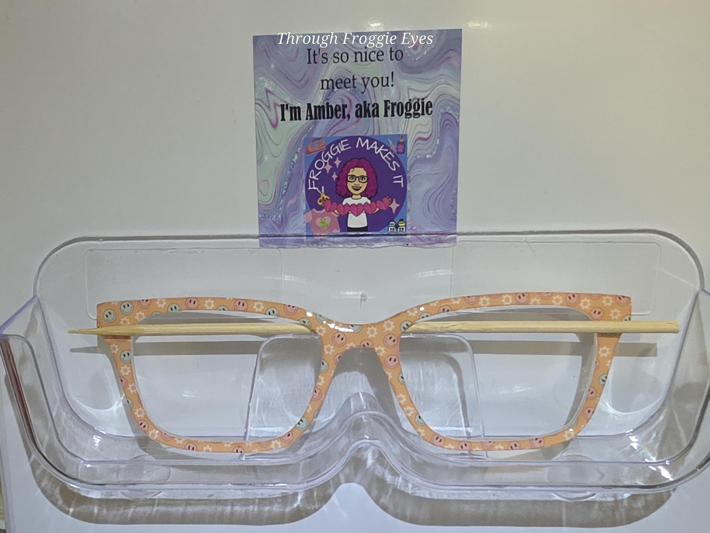 Translucent Smileys frame topper compatible with Pair frames
